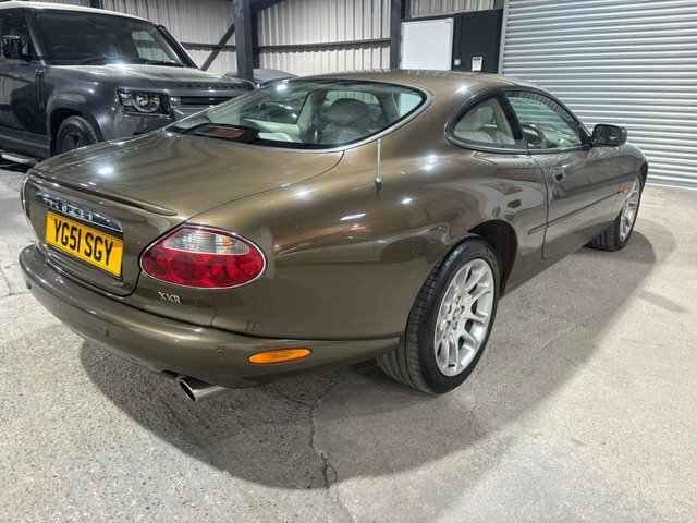 Jaguar XKR 4.0 Silverstone Limited Edition Coupe A Brown #6