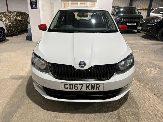 Skoda Fabia 1.0 Tsi Redline Euro 6 S S GD67KWR White #2