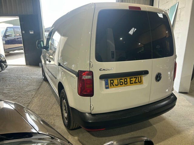Volkswagen Caddy 2.0 Tdi C20 Startline Dsg Swb Euro 6 S S White #4