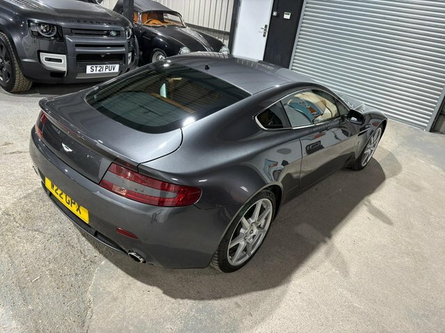 Aston Martin Vantage  Silver #8