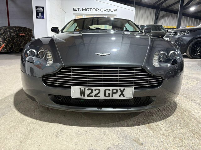 Aston Martin Vantage  Silver #2