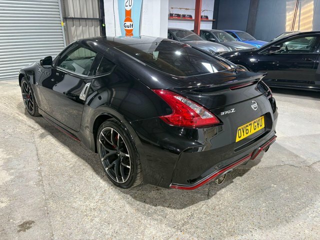 Nissan 370Z Z 3.7 V6 Nismo Euro 6 Black #4
