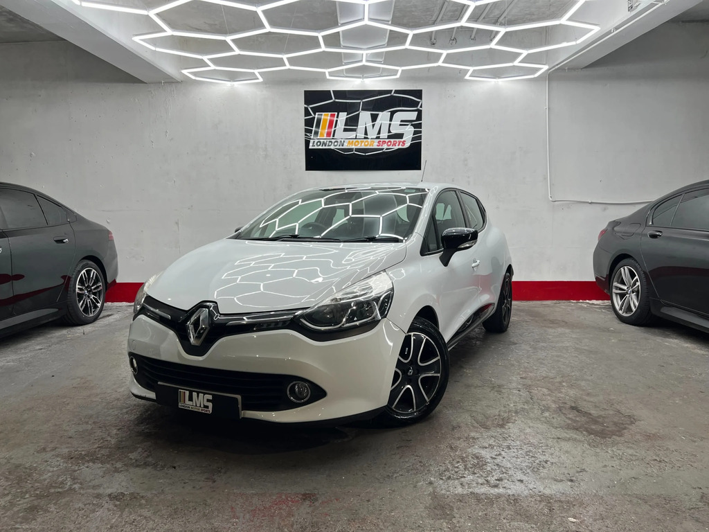 Renault Clio Dynamique IXZ1382 White #4