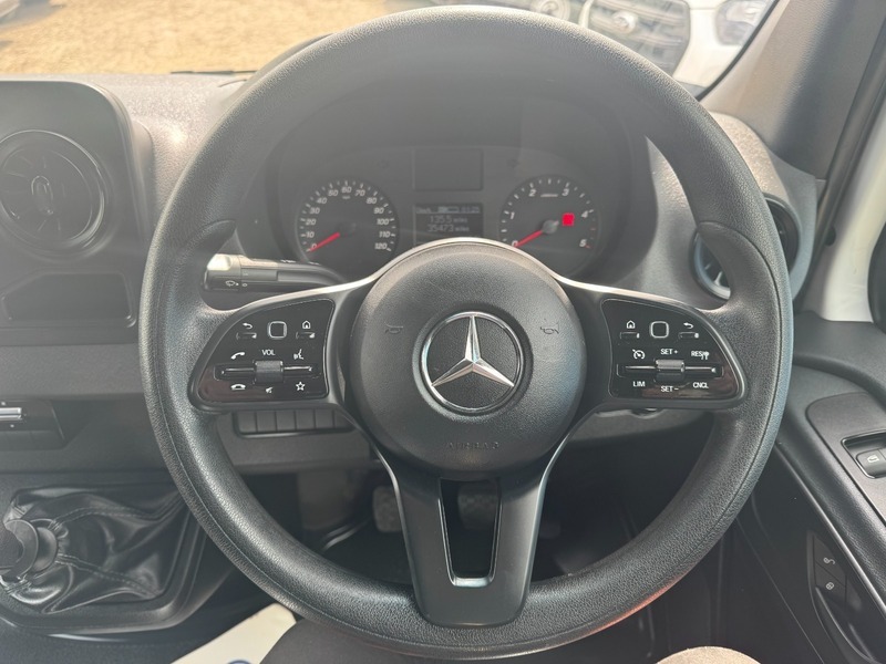 Mercedes-Benz Sprinter 315 Cdi Progressive L2 KM24NWH White #5