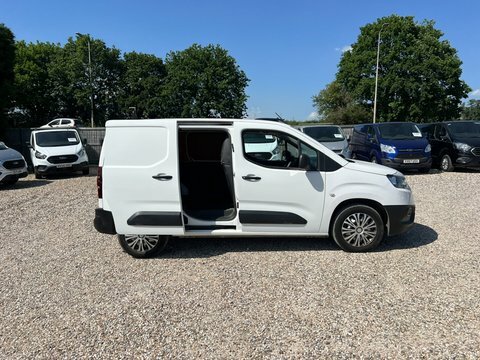 Toyota Proace City 100Hp Proace City Icon L1 No Vat Blue #9