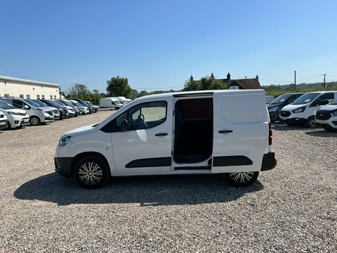 Toyota Proace City 100Hp Proace City Icon L1 No Vat Blue #13
