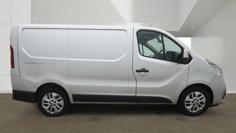 Renault Trafic Swb L1h1 Low MD69CJY #3