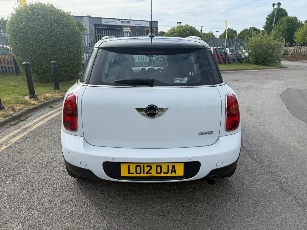 Mini Countryman 1.6L Cooper LO12OJA White #2