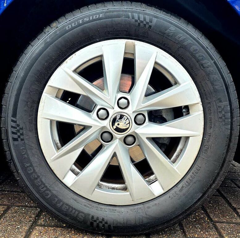 Skoda Fabia 1.0 Tsi Se Comfort EJ24XNC Blue #5