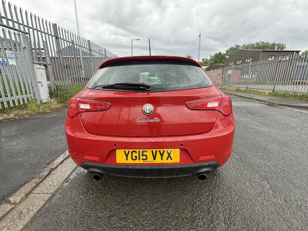 Alfa Romeo Giulietta Hatchback 2.0 Giulietta 2.0 Jtdm-2 150 Bhp Busines Red #5