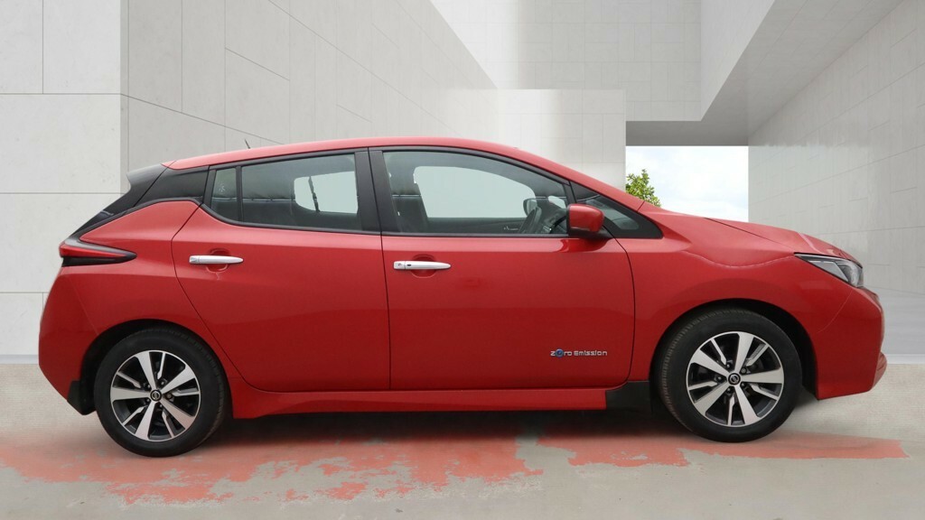 Nissan Leaf Hatchback 40Kwh Acenta 2018 WR18HNP Red #5