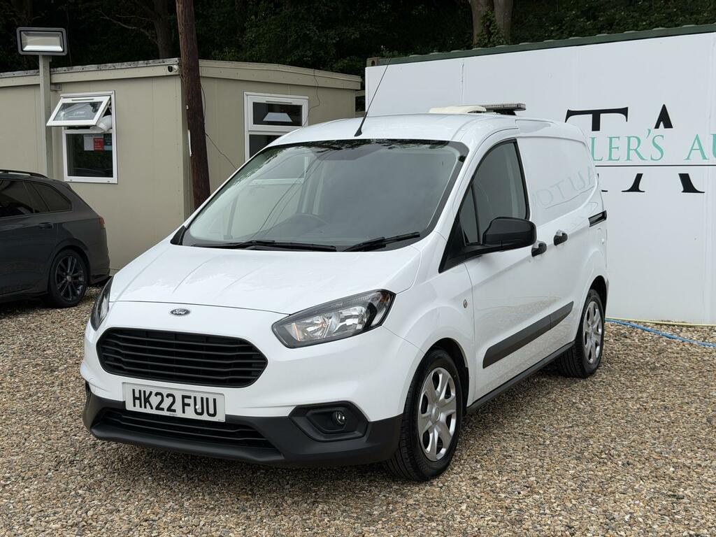 Ford Transit Courier 1.5 Tdci Trend Panel Van L1 Euro HK22FUU White #4