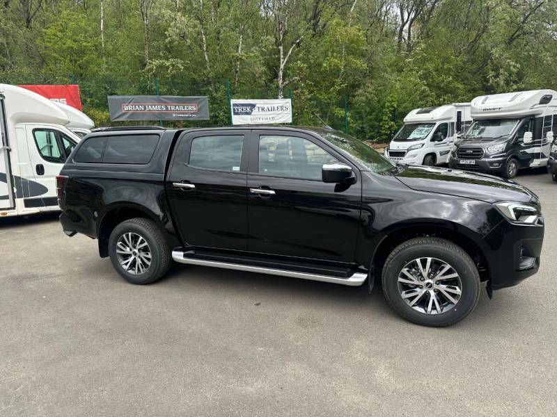 Isuzu D-Max 1.9 Dl40 Double Cab 4X4 - 2025 75 Black #6