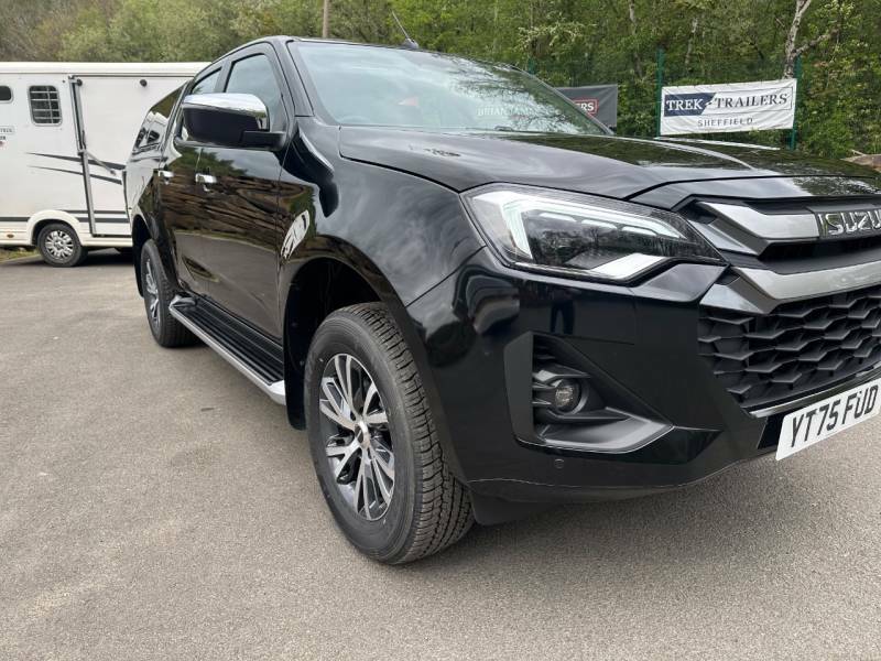 Isuzu D-Max 1.9 Dl40 Double Cab 4X4 - 2025 75 Black #2