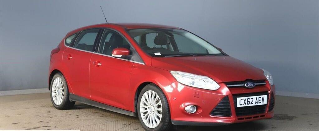 Ford Focus 1.6 Tdci Titanium X Euro 5 Ss Red