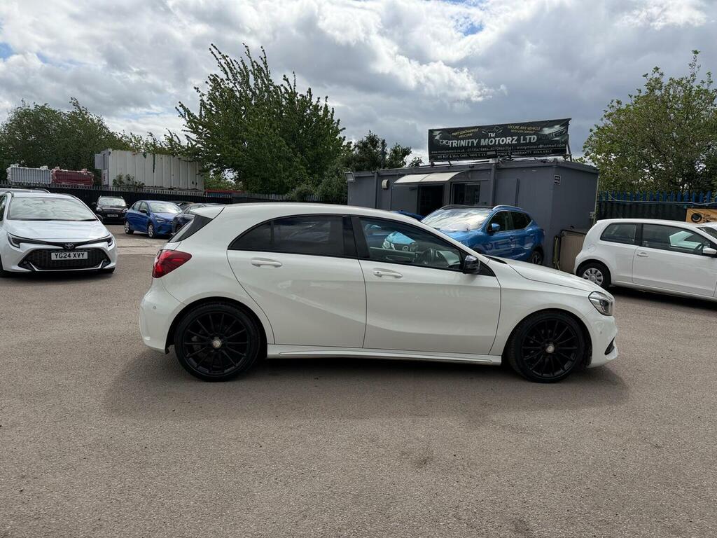 Mercedes-Benz A Class 1.6 A180 Amg Line Premium Euro 6 Ss SJ17GFU White #5
