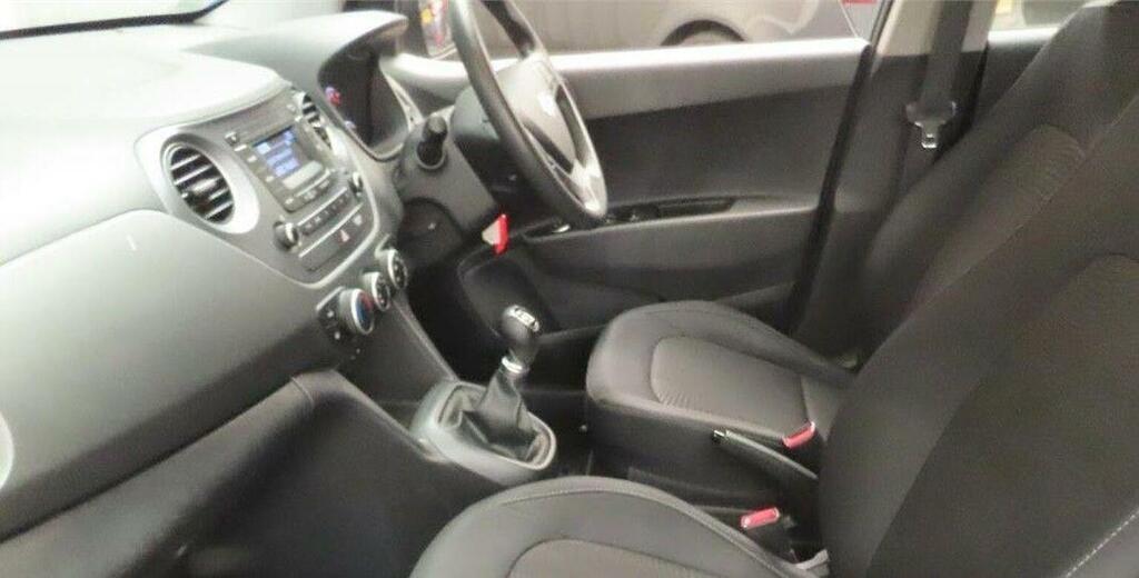 Hyundai I10 1.2 Se Euro 6 LX67YWV Blue #2
