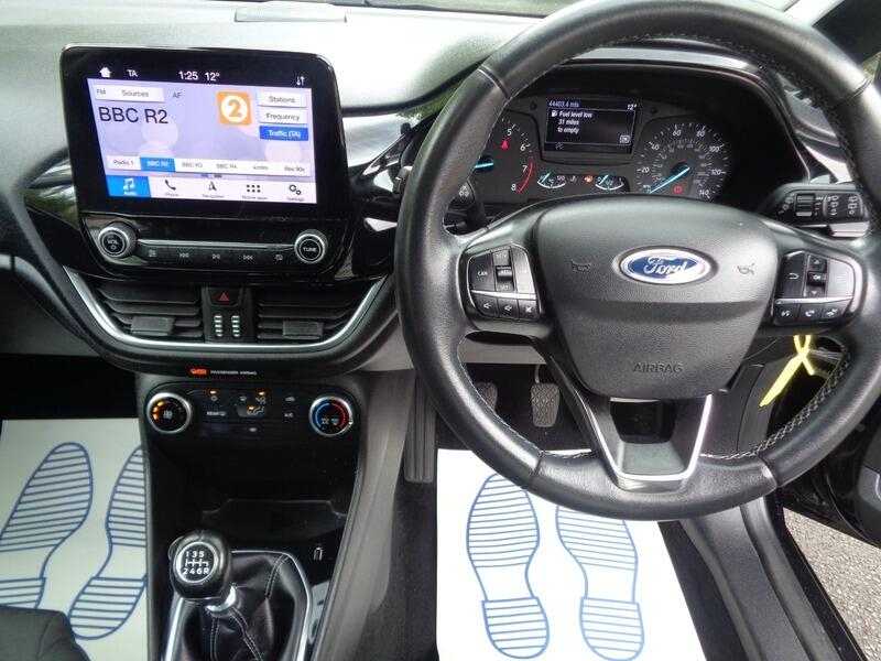Ford Fiesta Zetec Black #5
