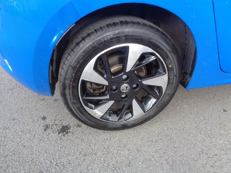 Vauxhall Corsa Se Nav ST70VYR  #4