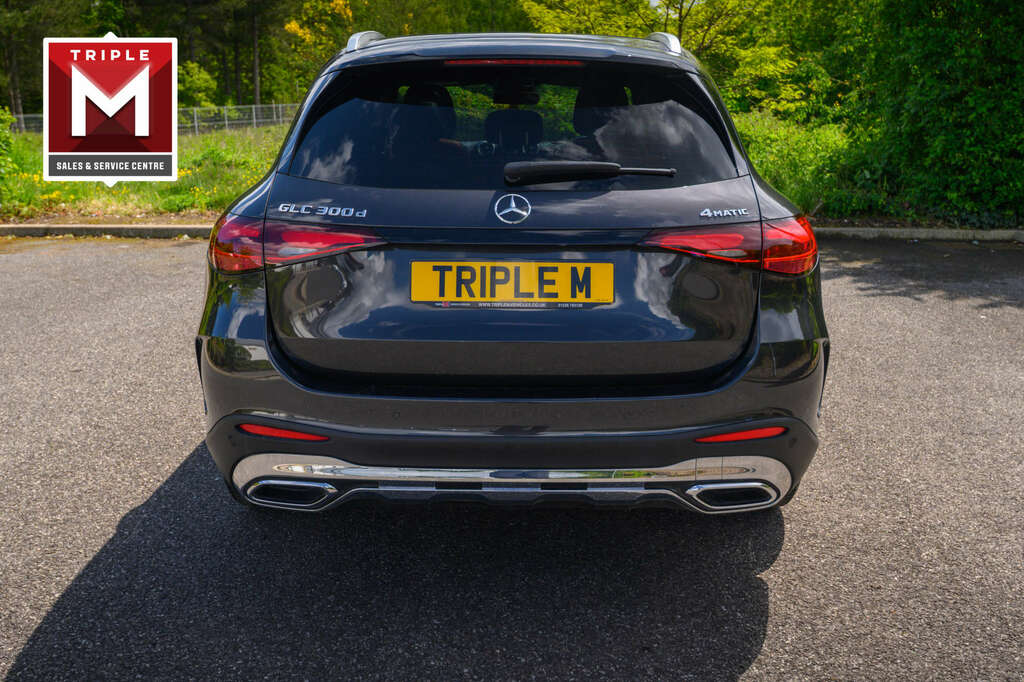 Mercedes-Benz GLC Class 2.0 Glc 300 Amg Line Premium Plus D Mhev 4Matic Au YJ24HPM Grey #4