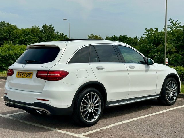 Mercedes-Benz GLC Class Glc350d V6 Amg Line White #2