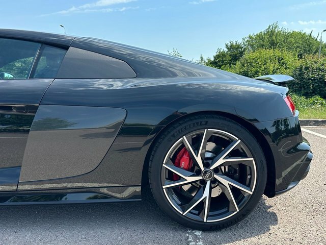 Audi R8 5.2 Fsi V10 Performance Edition Coupe S Black #36