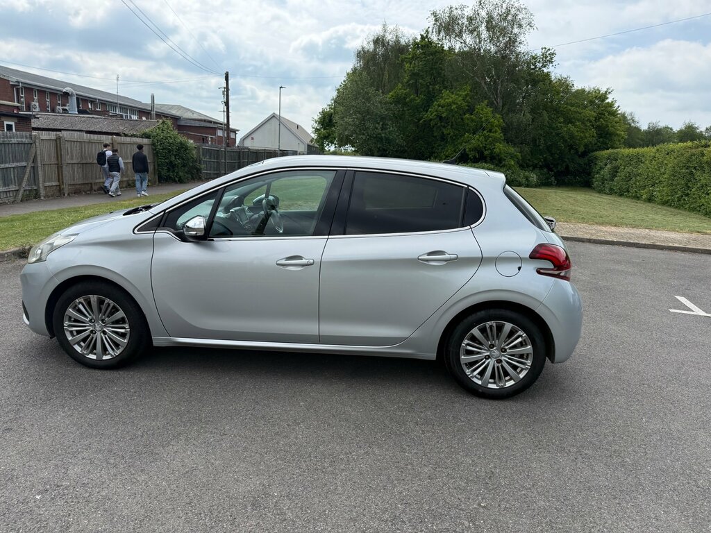 Peugeot 208 1.6 Bluehdi Allure Hatchback Eur GX65OXM Silver #3