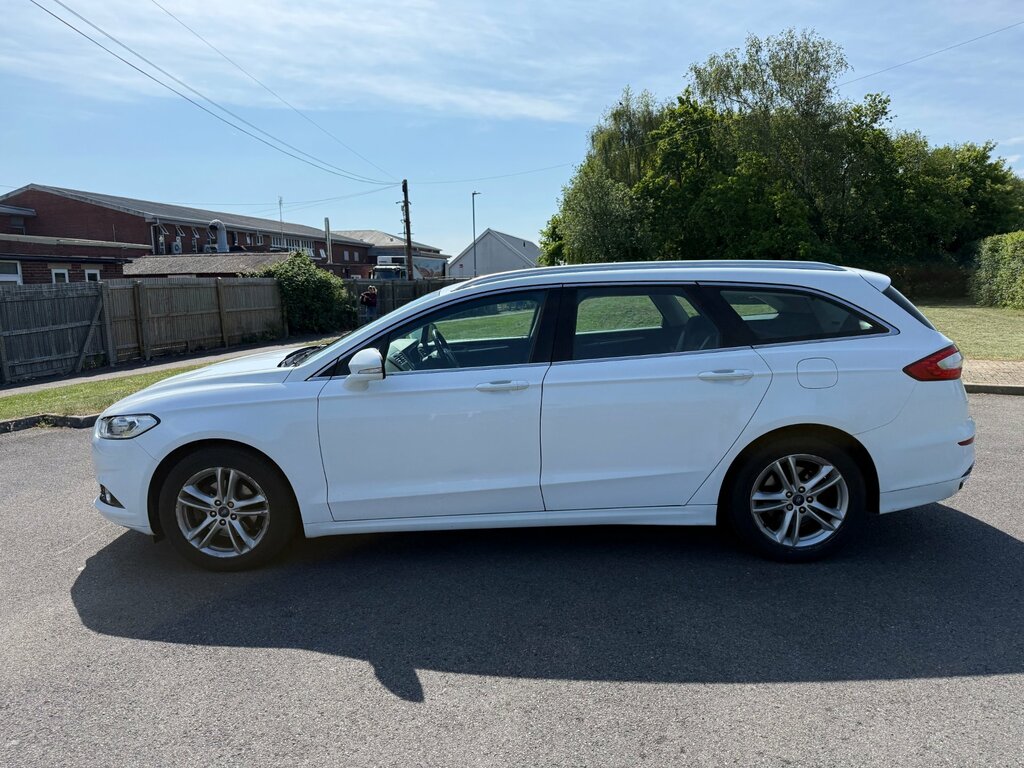 Ford Mondeo 2.0 Tdci Titanium Estate Powershift Eur White #6