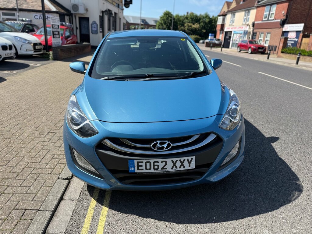 Hyundai I30 1.6 Crdi Active Hatchback Euro 5 Blue #3