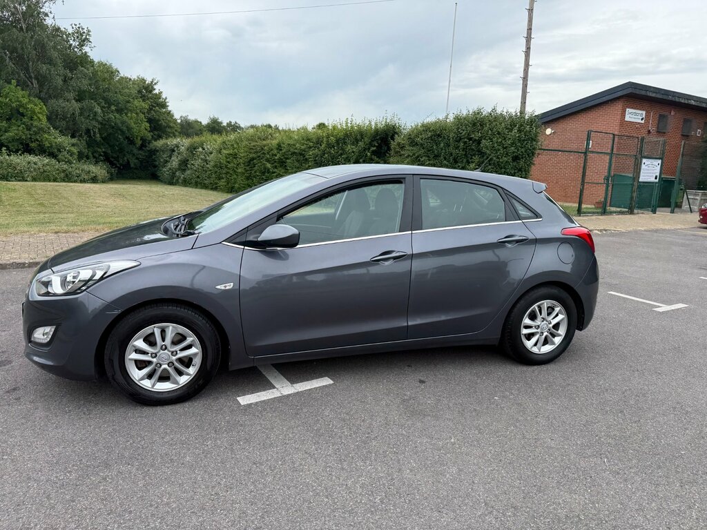 Hyundai I30 1.6 Crdi Blue Drive Se Hatchback EF65EVH Grey #3