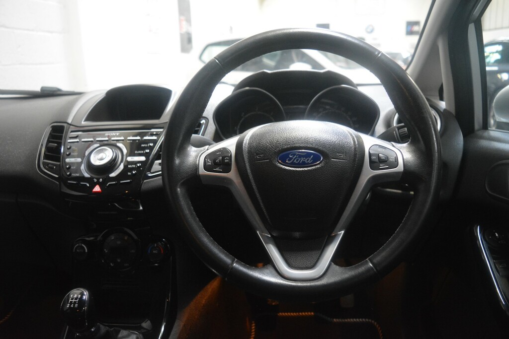 Ford Fiesta Titanium Tdci 74 Bhp WR13BKX  #5