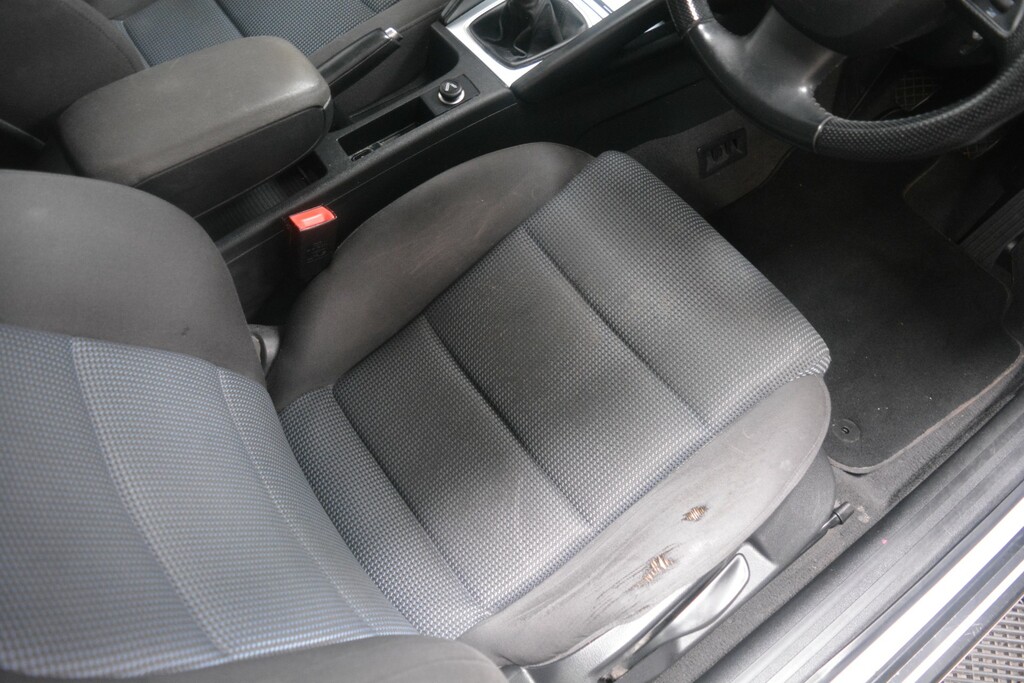 Audi A3 Sportback Tdi Sport 138 Bhp YE12ULW  #4