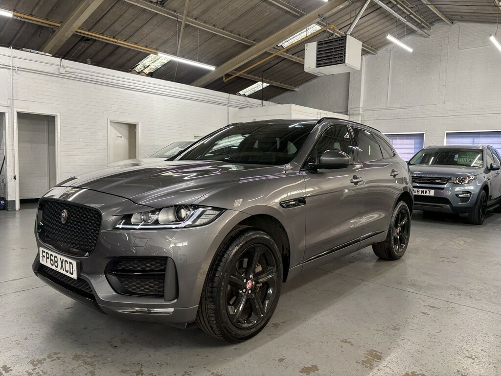 Jaguar F-Pace 2.0 D180 R-sport Grey
