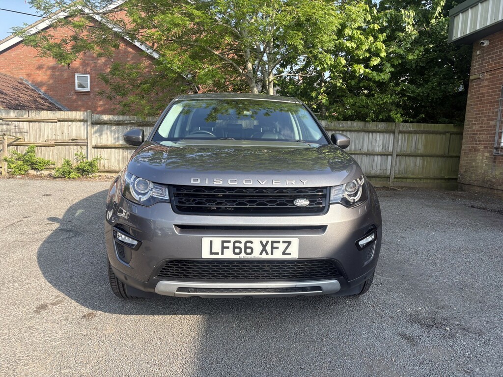 Land Rover Discovery Sport 2.0 Td4 Hse LF66XFZ Grey #5