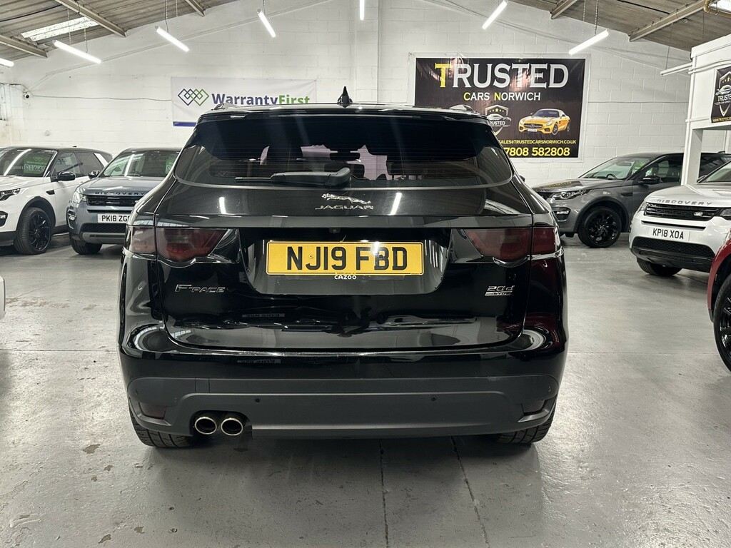 Jaguar F-Pace 2.0 D180 R-sport NJ19FBD Black #6