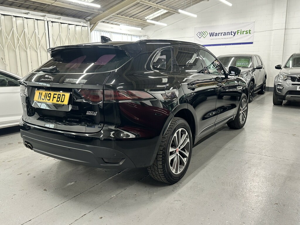 Jaguar F-Pace 2.0 D180 R-sport NJ19FBD Black #3