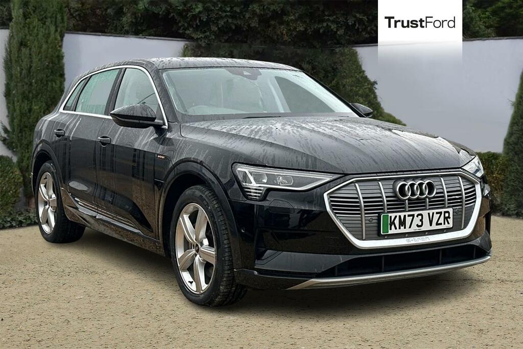 Audi E-tron 230Kw 50 Quattro 71Kwh Technik Black