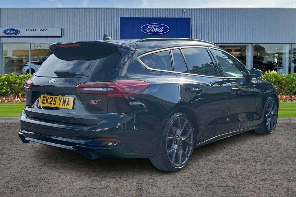 Ford Focus 2.3 Ecoboost St Black #4