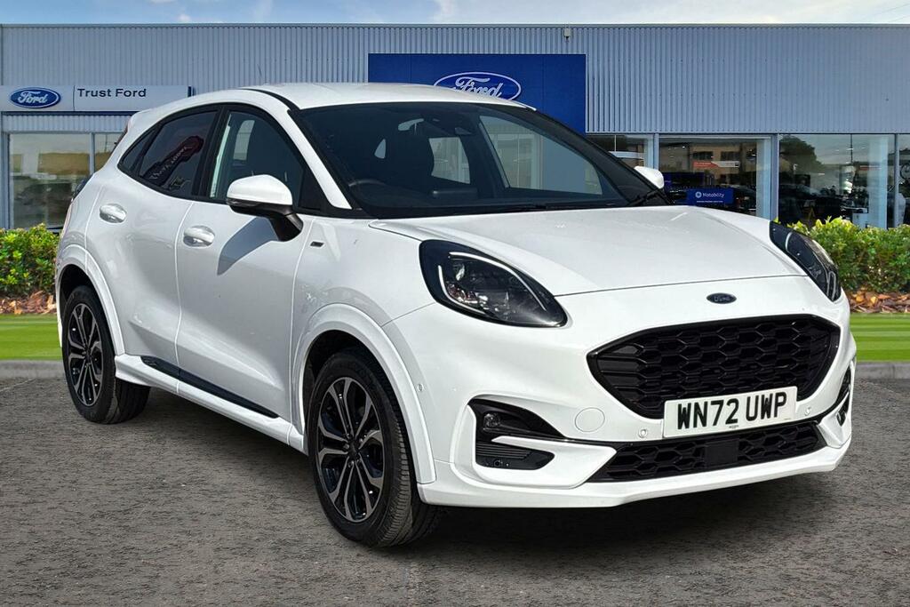 Ford Puma 1.0 Ecoboost Hybrid Mhev St-line White