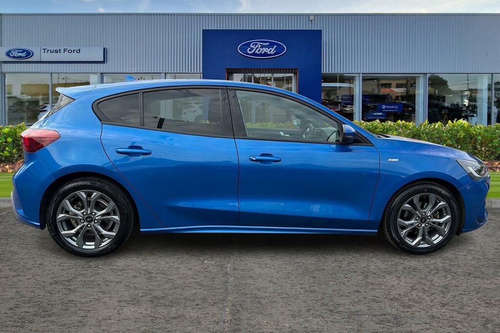 Ford Focus 1.0 Ecoboost St-line With Front Rear Sensors WR23GMO Blue #3
