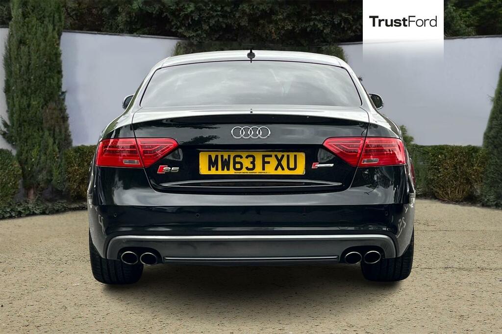Audi S5 3L Black Edition White #7