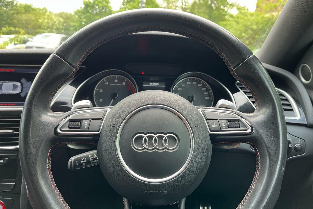 Audi S5 3L Black Edition White #12