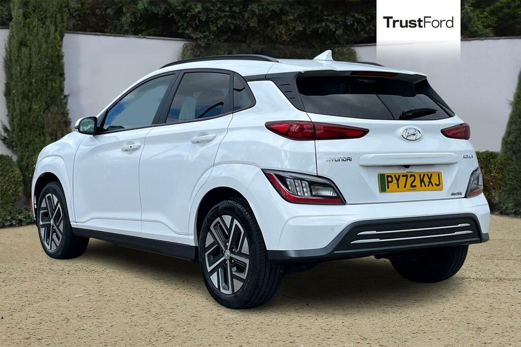 Hyundai Kona 100Kw Premium 39Kwh PY72KXJ White #2