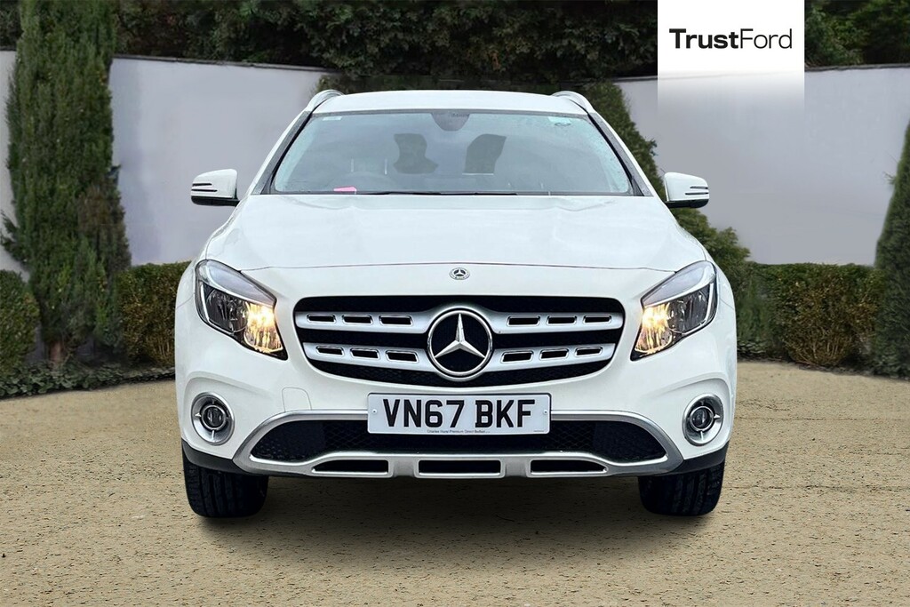 Mercedes-Benz GLA Class Gla 200 Sport 5Dr- Parking Camera White #6