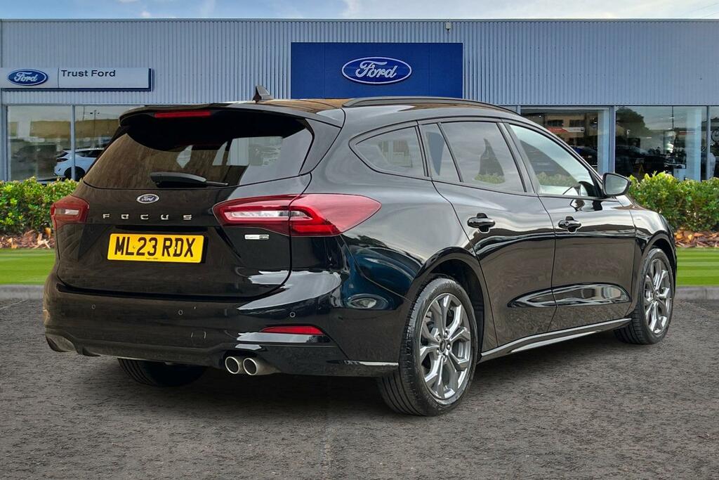 Ford Focus 1.0 Ecoboost Hybrid Mhev St-line ML23RDX Black #4