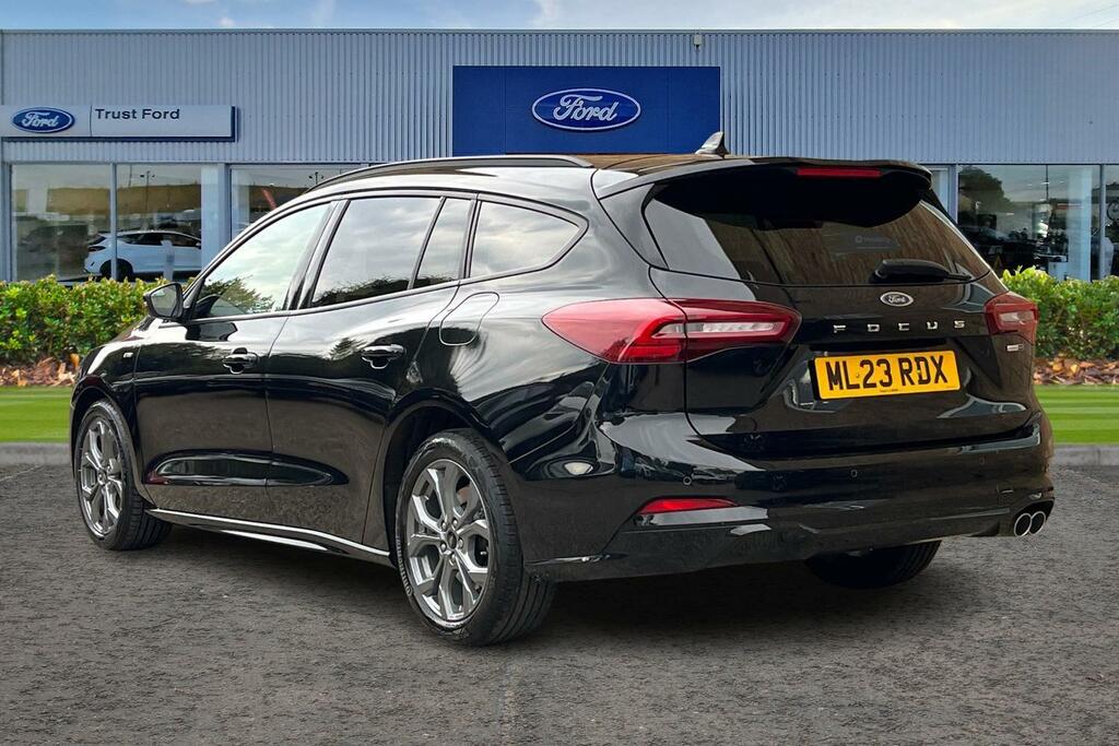 Ford Focus 1.0 Ecoboost Hybrid Mhev St-line ML23RDX Black #2