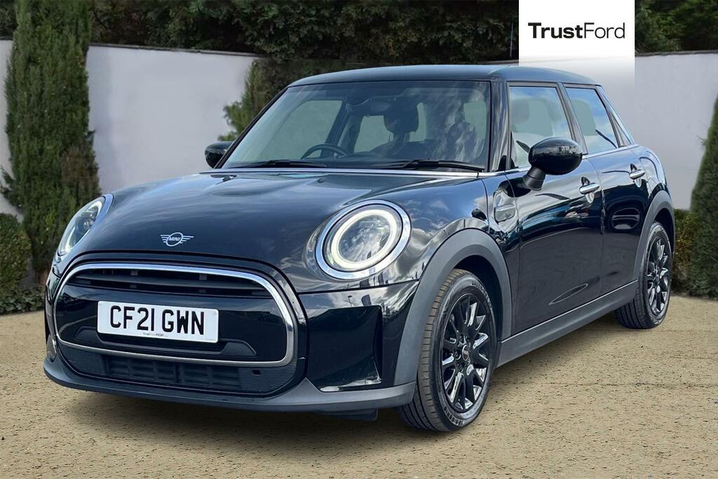 Mini Hatch 1.5 Cooper Classic Hatchback Eur CF21GWN Black #5