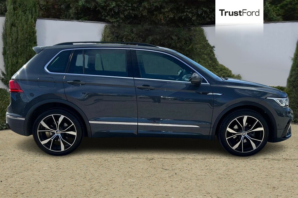 Volkswagen Tiguan 1.5 Tsi 150 R-line Dsg- With Reversing Camera MK23AHE Grey #3