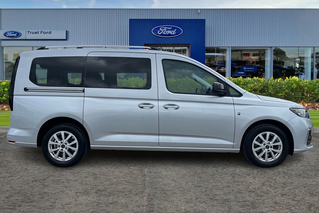 Ford Grand Tourneo Connect 2.0 Ecoblue Titanium Mpv Euro 6 Silver #3