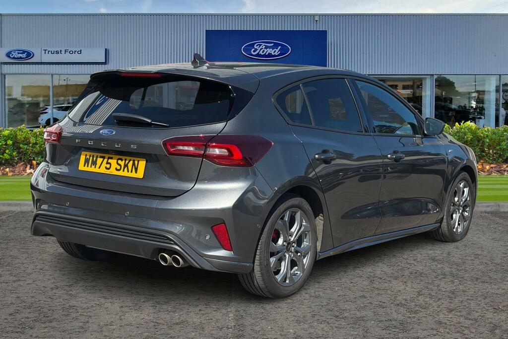 Ford Focus 1.0 Ecoboost Hybrid Mhev St-line With Front WM75SKN Grey #4